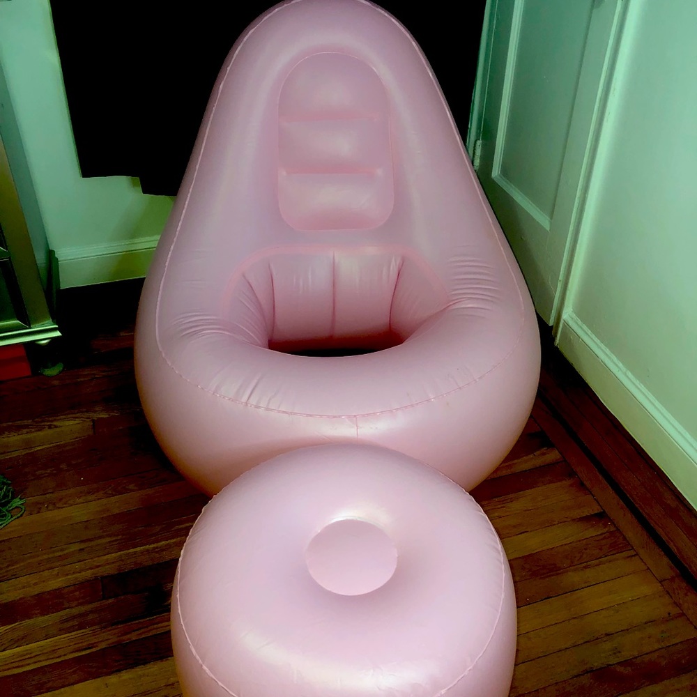 New and Never used BBL chair. Was going to get a BBL but never did…